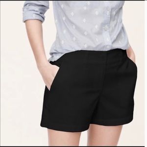 3/$30 LOFT Riviera Shorts 6’